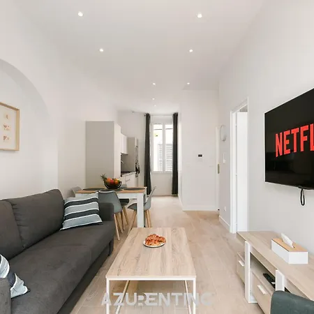 Azurenting - Vue Sur Le Port - Amazing 1